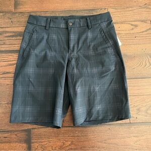 Lululemon Men's Navy Plaid Shorts NWT